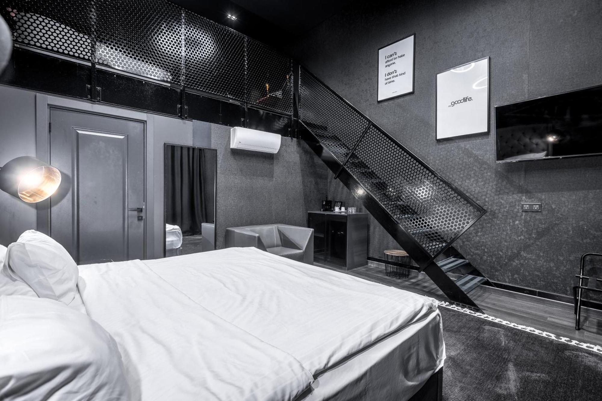 Black Hotels Koeln Exteriér fotografie